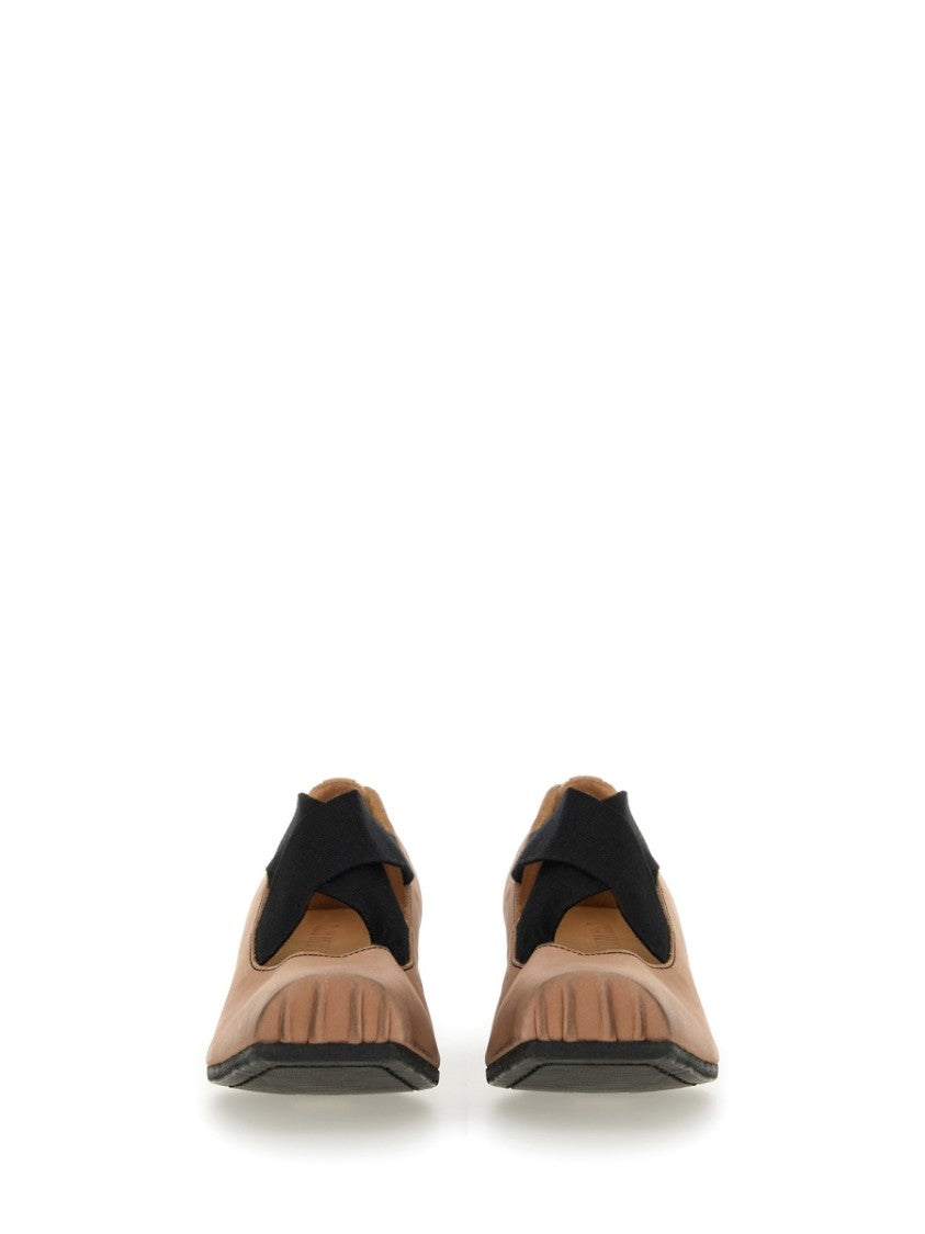 Uma Wang Ballerina In Pelle With Rounded Toe