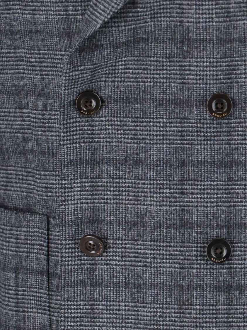 Boglioli Tailored Grey Jacket With Minimalist Design