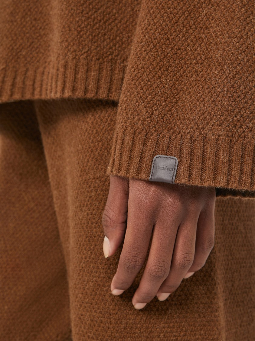 Max Mara Relaxed Fit Brown Knit Sweater With Leather Tag