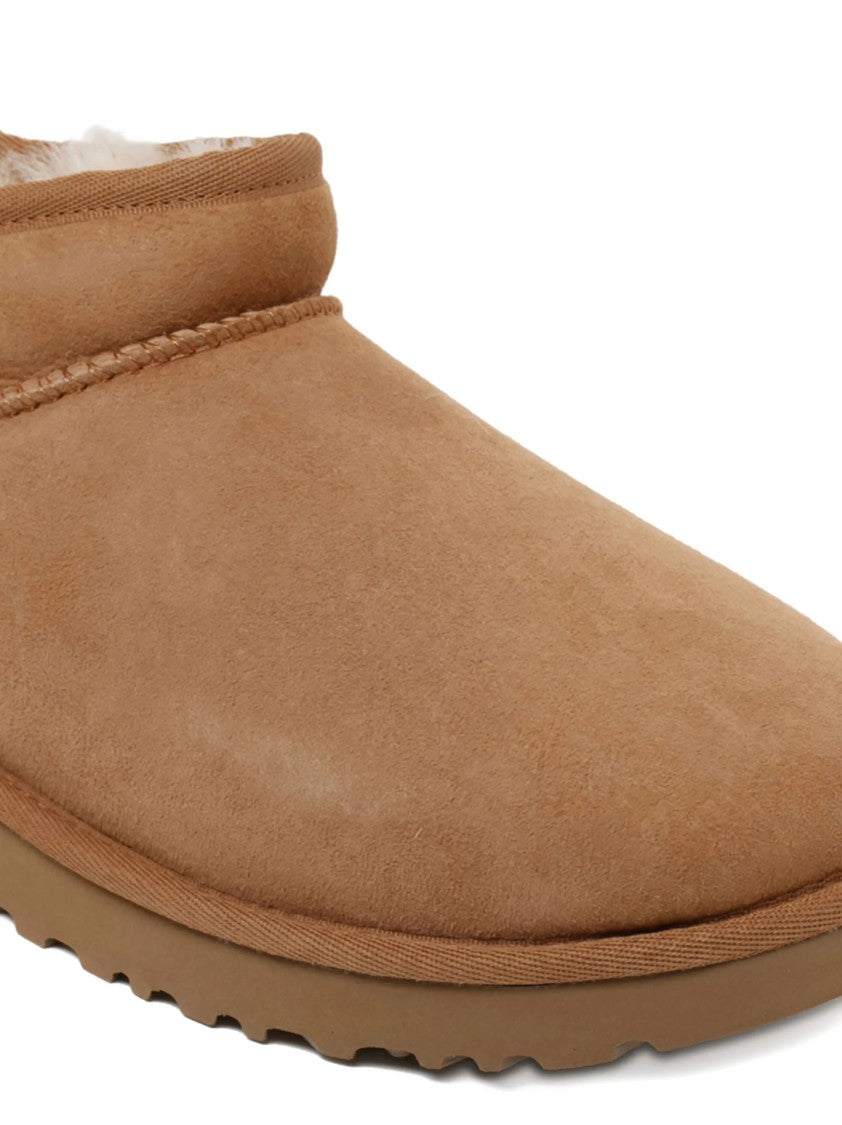 Ugg Low-Cut Slip-On Boots With Sheepskin Lining