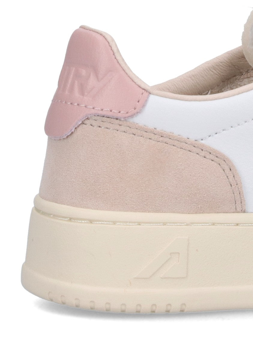 Autry Medalist 01 Low Sneakers – White
