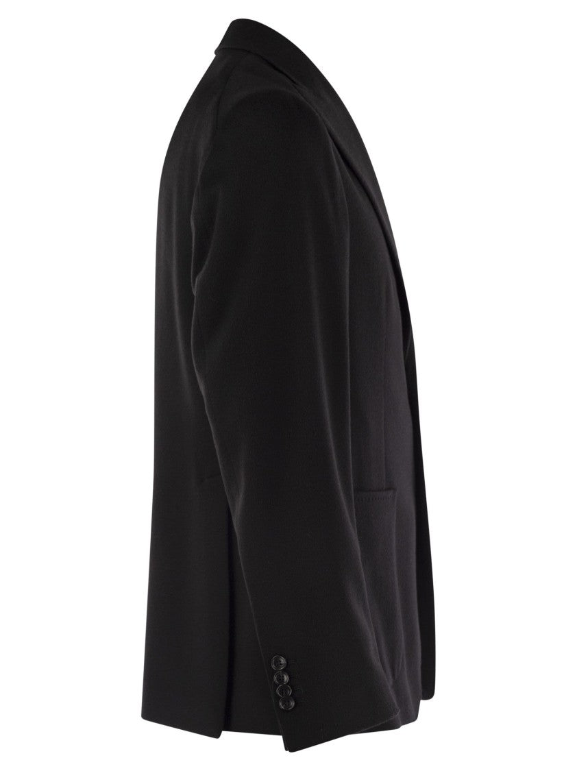 Tagliatore Refined Cashmere Jacket With Three-Button Design