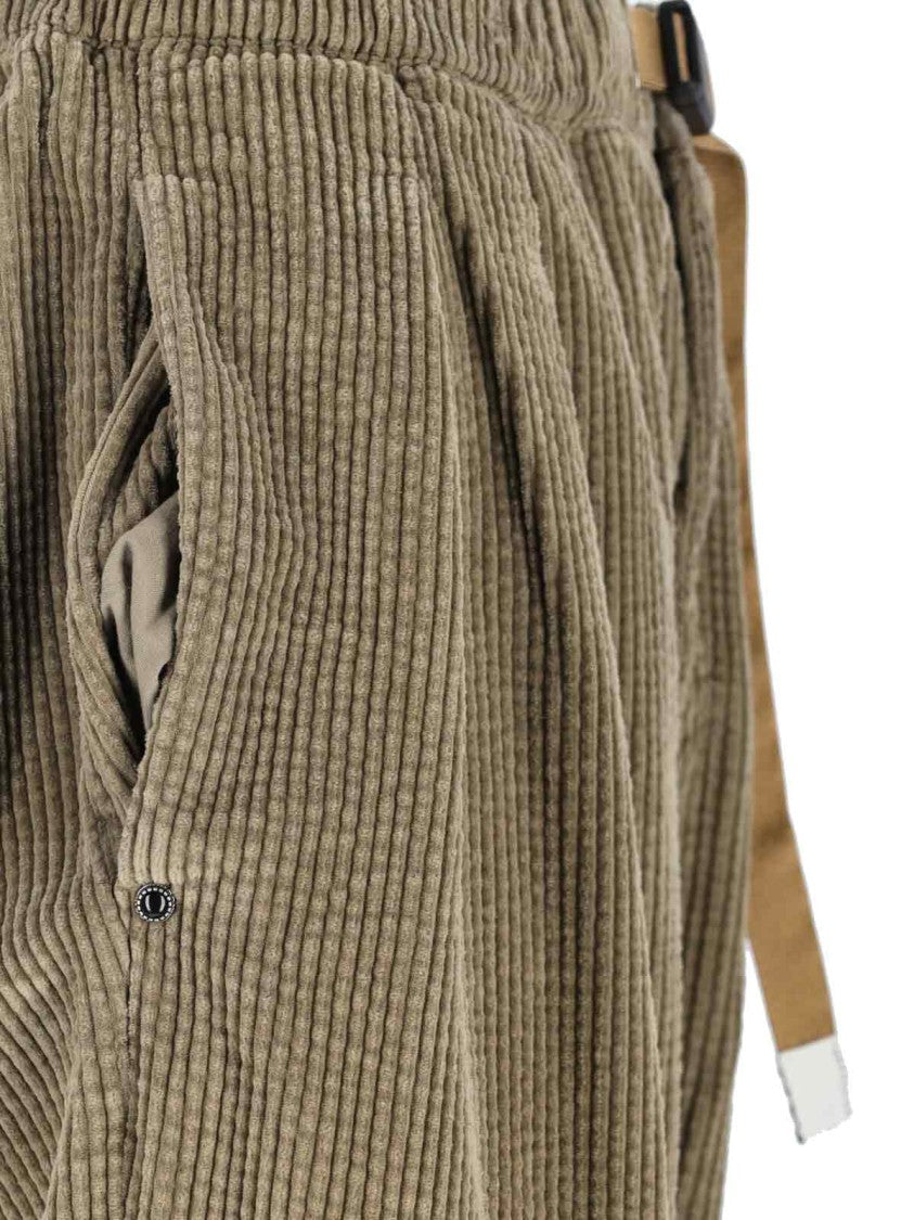 White Sand Corduroy Pants – Green