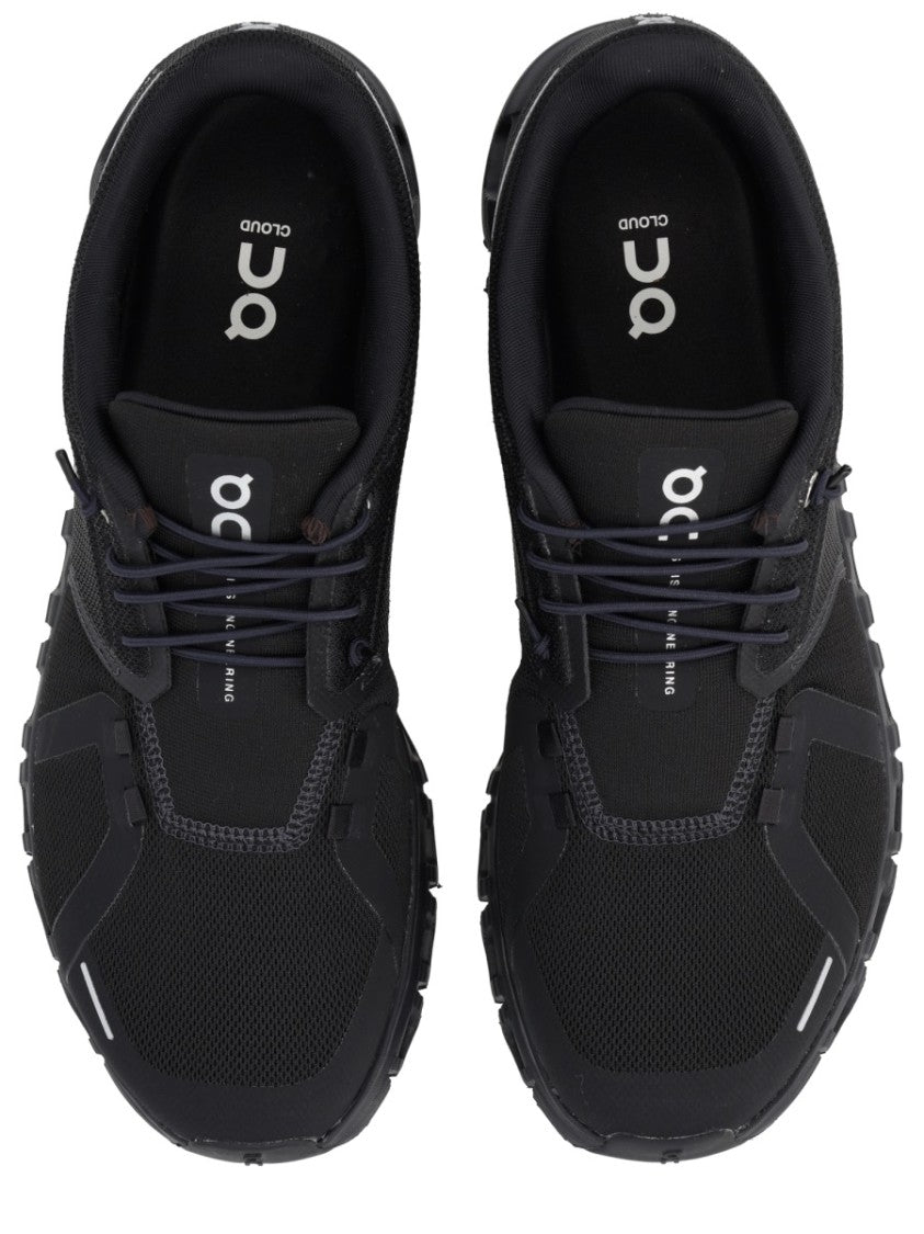 On "Cloud 6" Sneaker