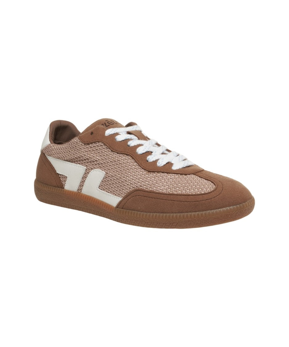 Zeta Delta' Sneakers