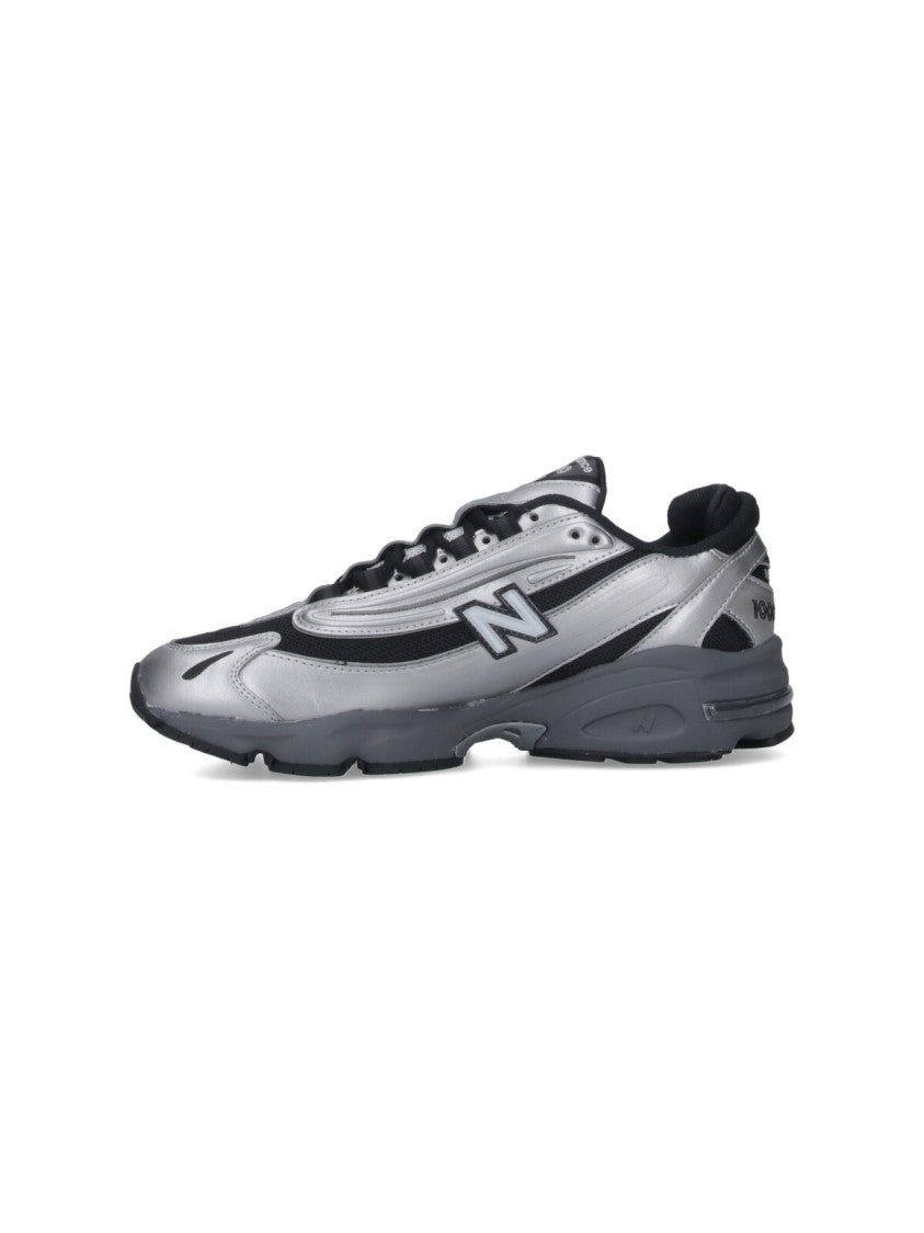 New Balance "1000" Sneakers – Silver