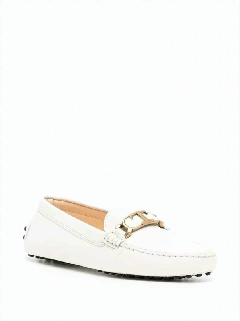 Tod's Smooth Leather Loafer With Classic Moccasin Silhouette