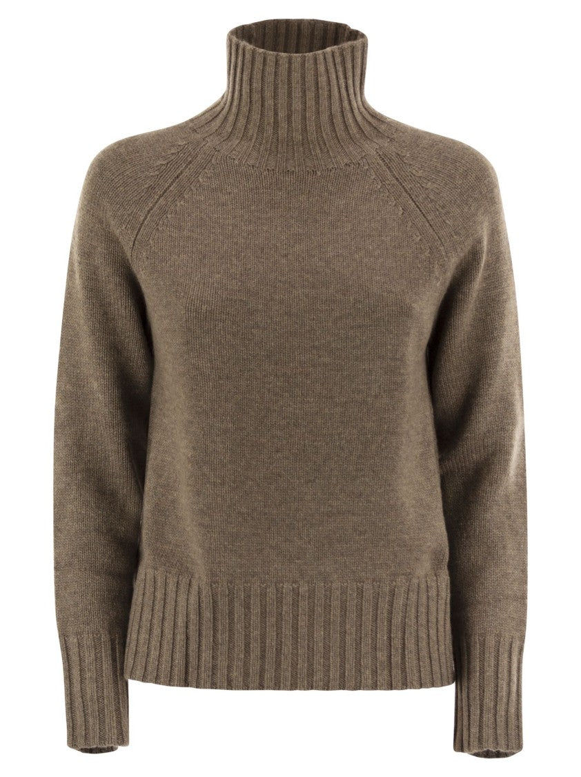 Max Mara Turtleneck In Wool And Cashmere Yarn