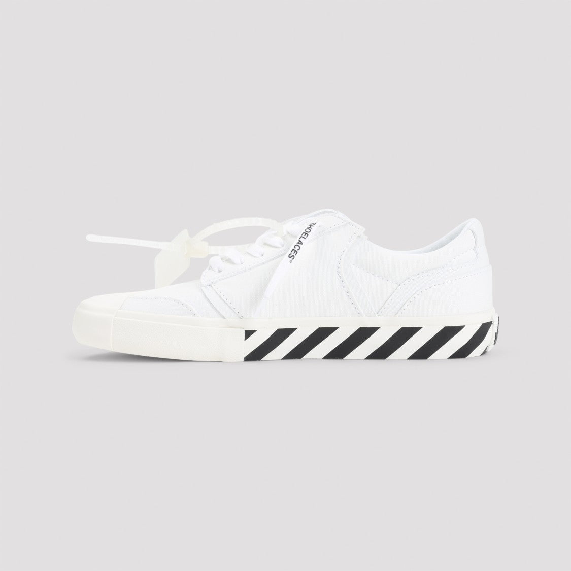 Off-White Vulc Undercut White And Black Cotton Sneakers