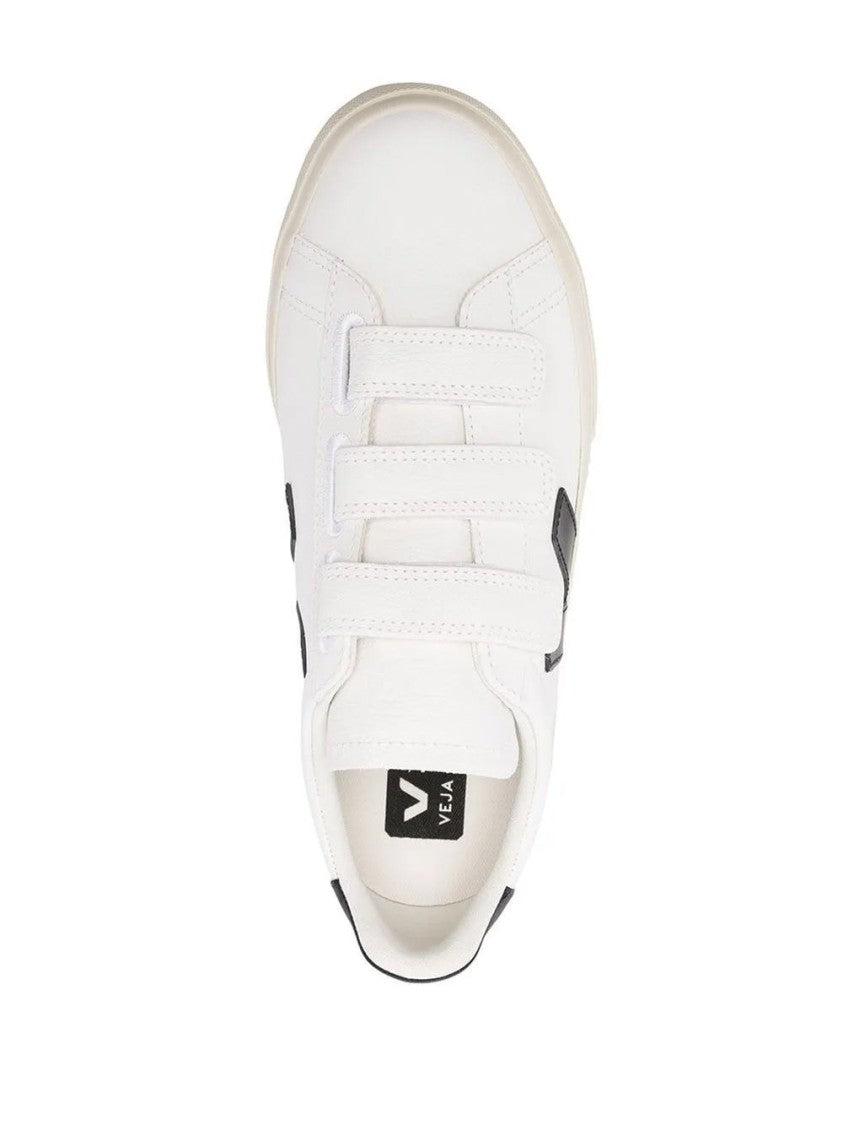 Veja Recife Leath Sneakers