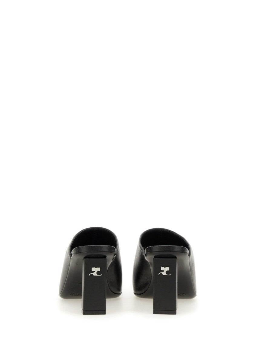 Courrèges Pointed Toe Mules In Smooth Leather