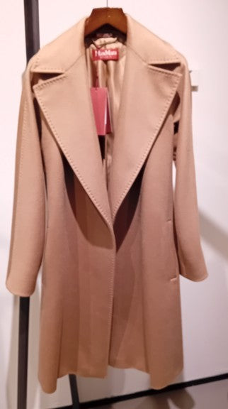 Max Mara Double-Breasted Beige Coat With Tied Waist