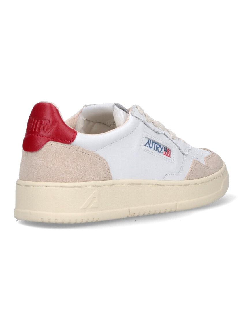 Autry "Medalist" Low-Top Sneakers White