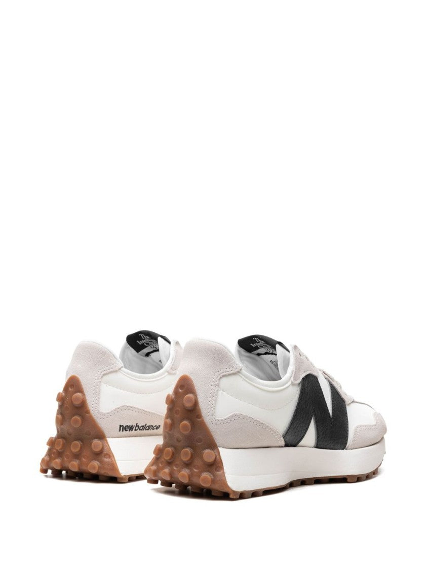 New Balance Low-Profile Sneakers In Nero With Textured Accents