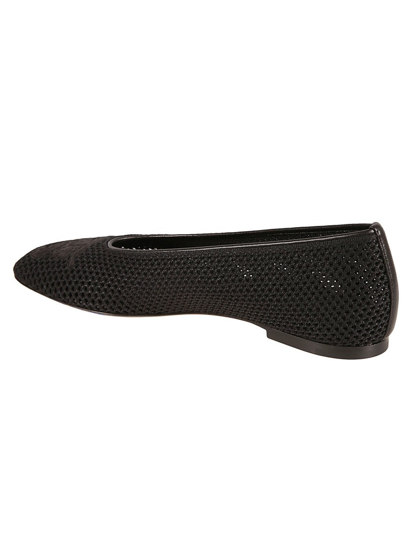Burberry Black Flats With Pointed Toe Design