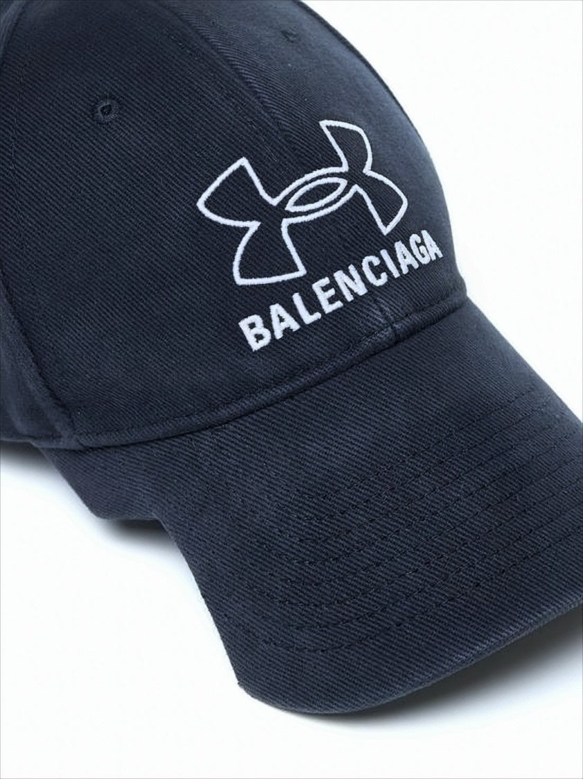 Balenciaga Classic Six-Panel Baseball Cap With Bold Logo Design