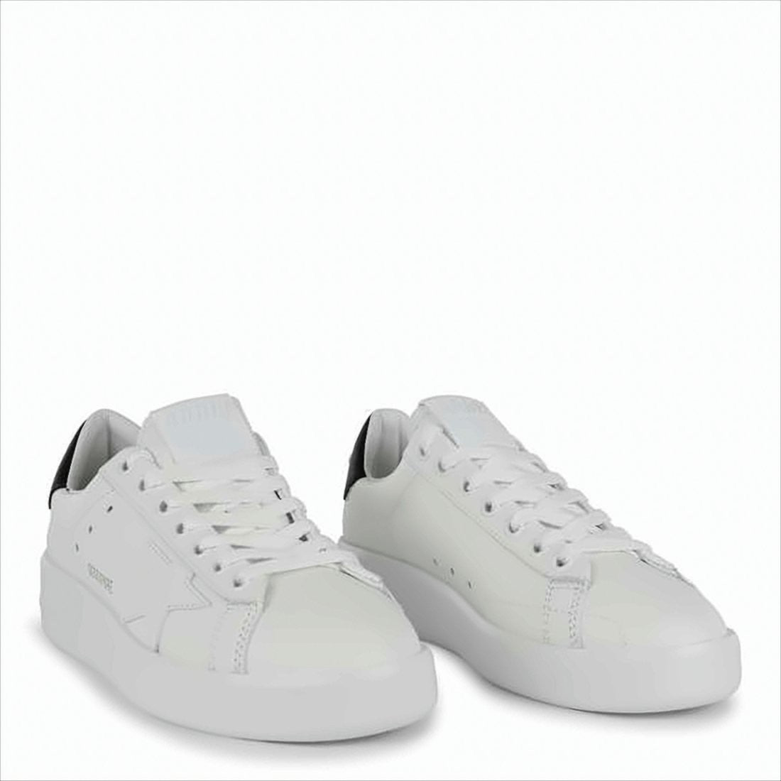 Golden Goose Low-Top Cowhide Leather Sneakers With Subtle Star Detail
