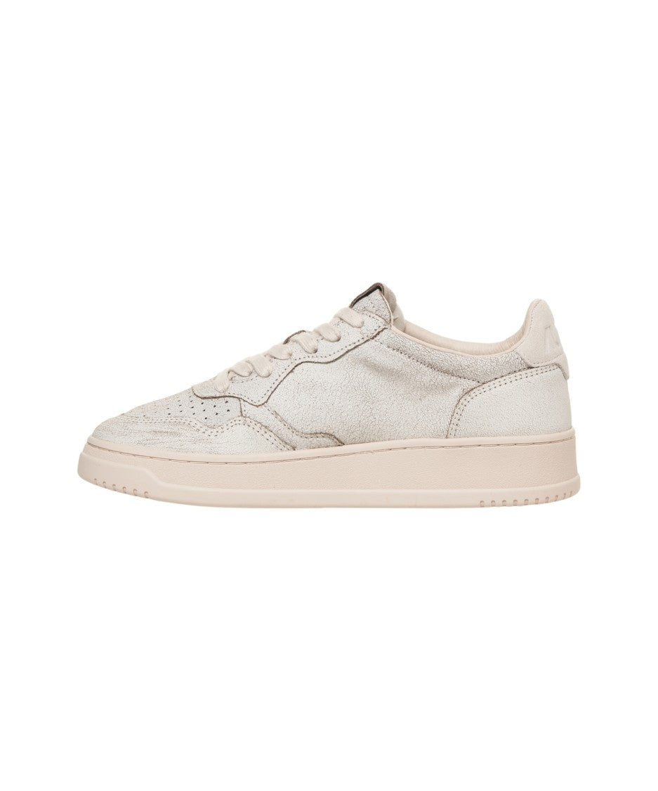 Autry 'Medalist Low' Leather Sneakers