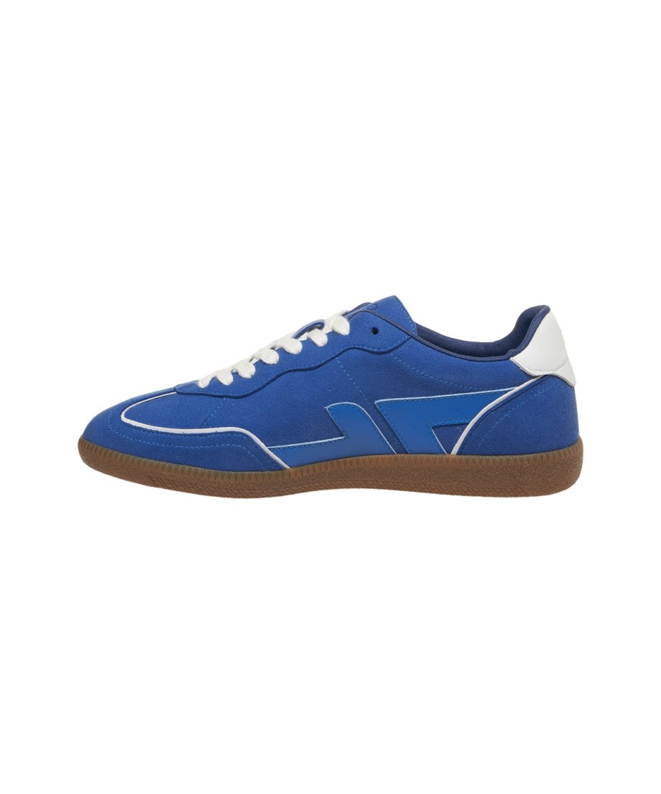 Zeta Delta' Sneakers