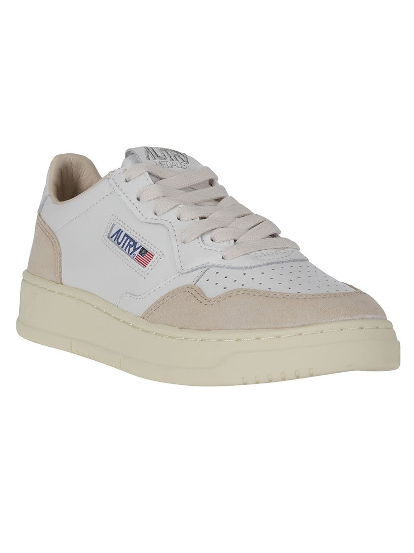 Autry Elevated White Low Sneakers With Textured Finish