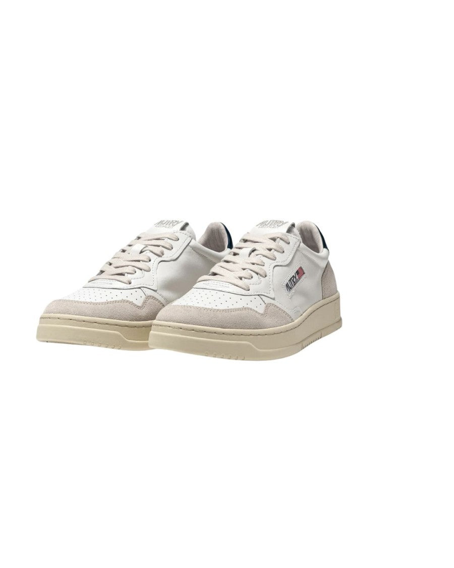 Autry Medalist Low Sneakers In White/Blue Leather