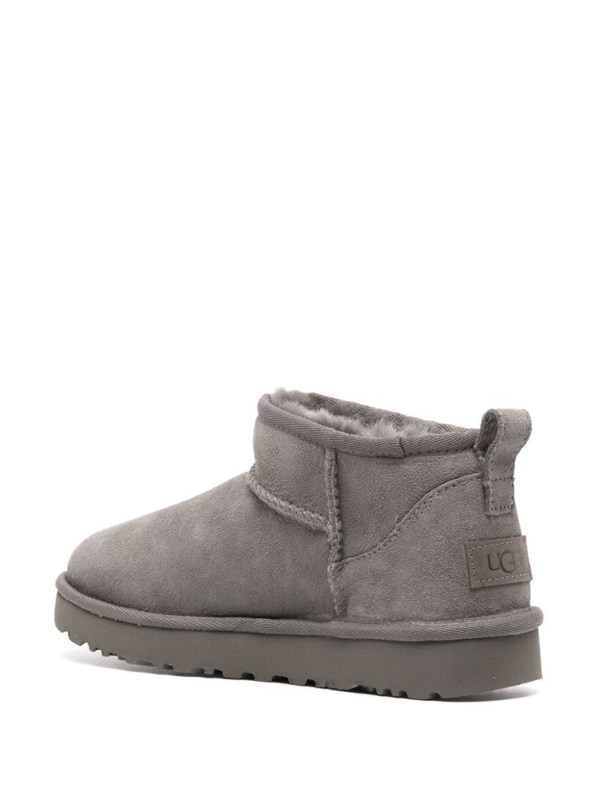 Ugg Pull-On Grey Calf Suede Boots