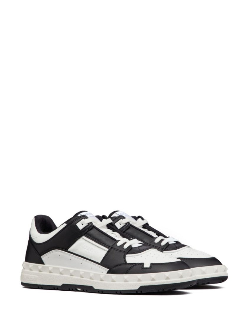 Valentino Garavani Freedots Sneakers