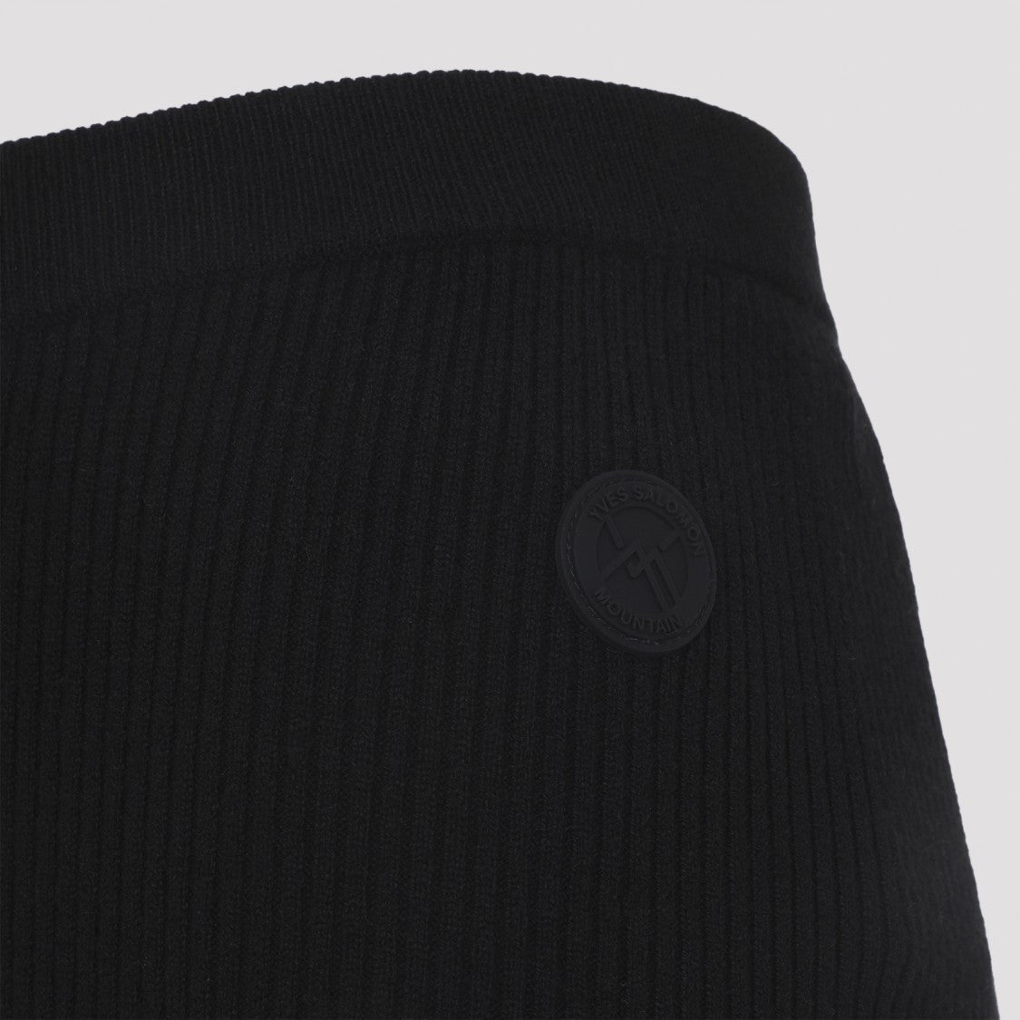 Yves Salomon High-Waisted Slim-Fit Knit Pants With Ribbed Texture