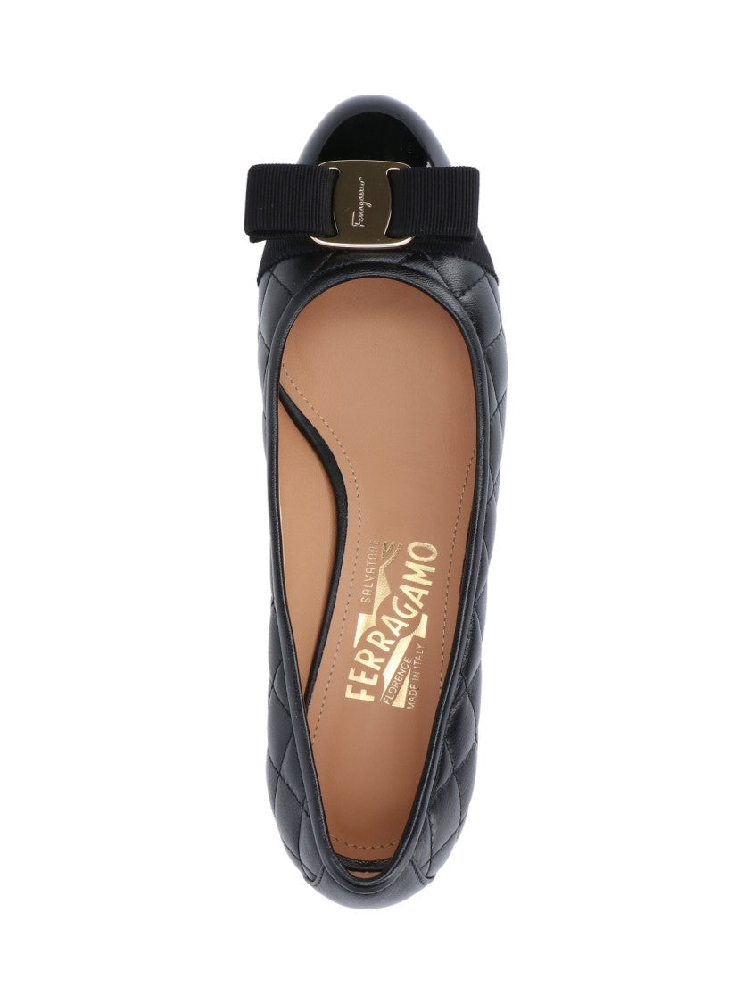 Ferragamo "Varina" Pumps Black
