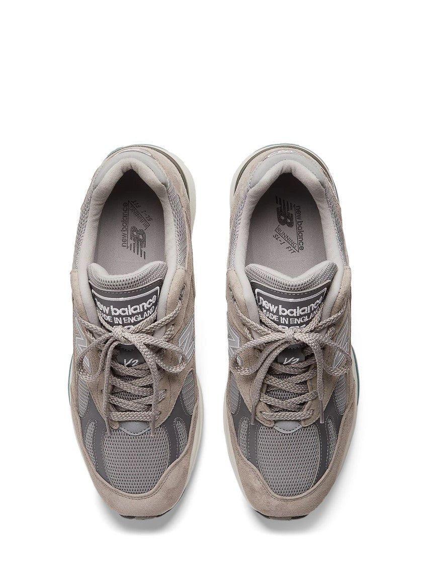 New Balance Sporty Grey Sneakers With Mesh