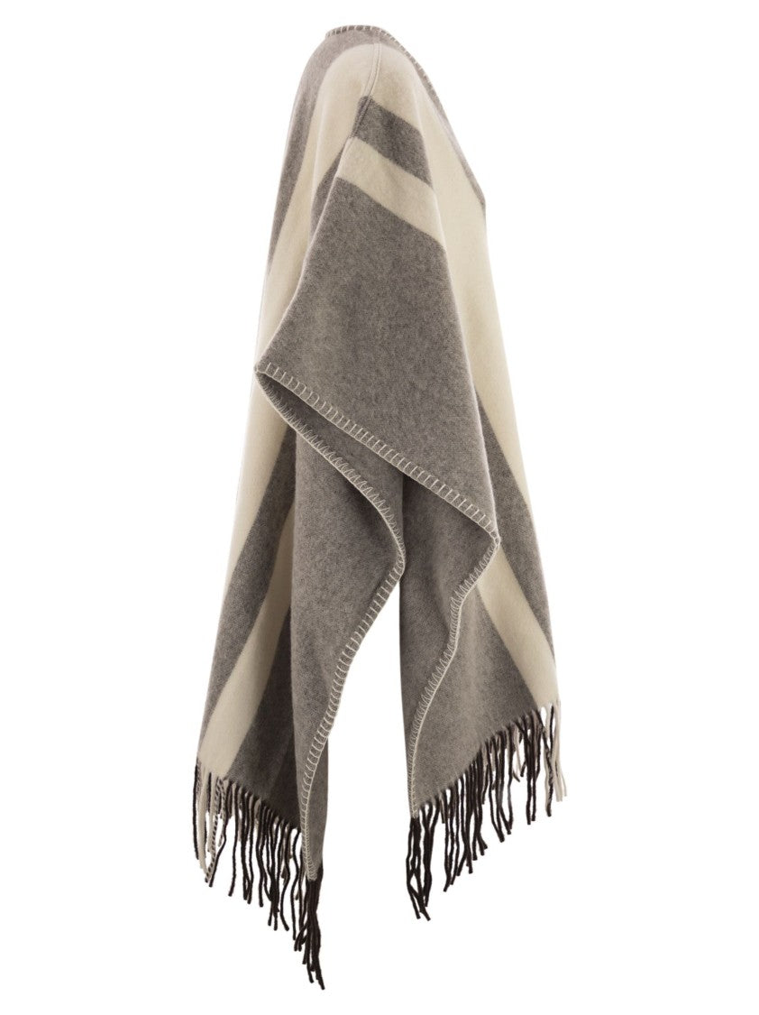Fay Wool Poncho With Hook
