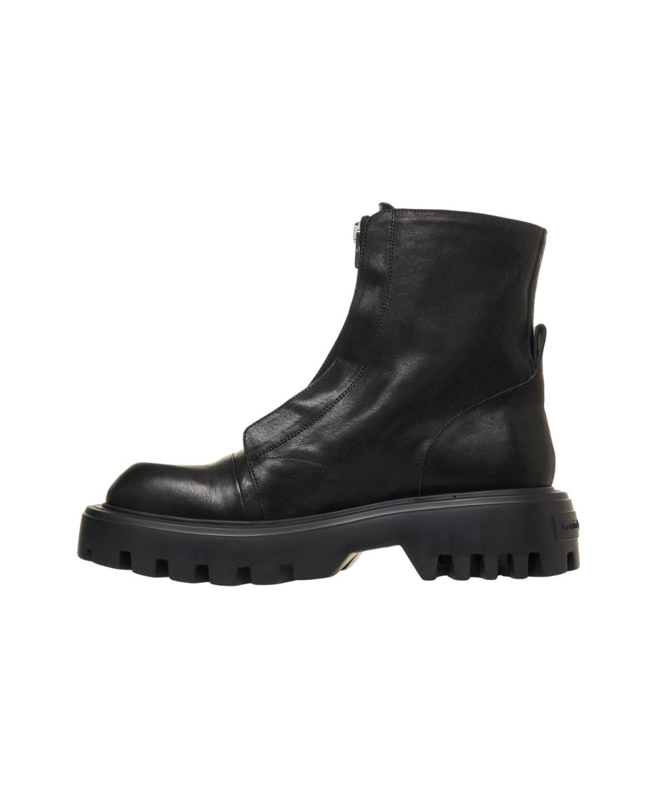 Mattia Capezzani Sophisticated Leather Ankle Boots With Zipper Closure