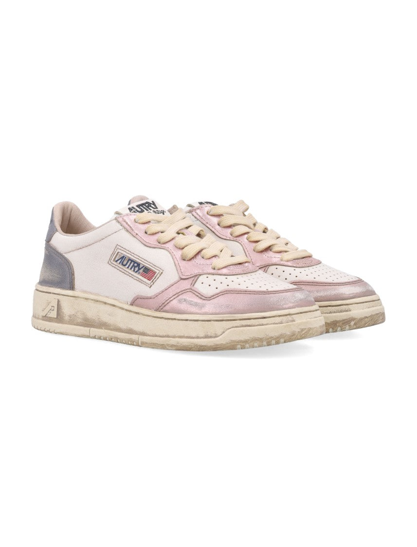 Autry Medalist Low-Top Sneakers