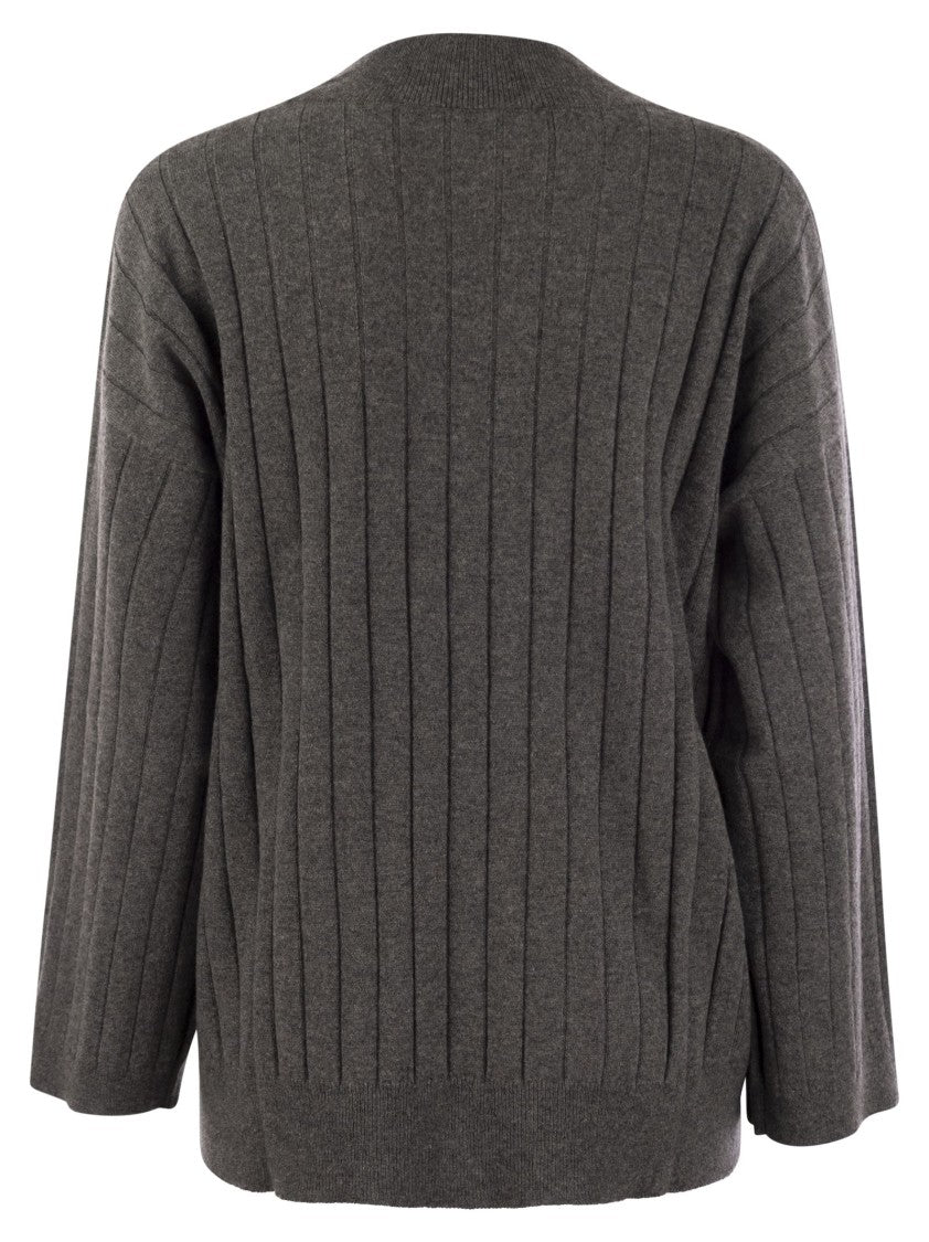 Brunello Cucinelli Cashmere Sweater With V-Neck And Necklace