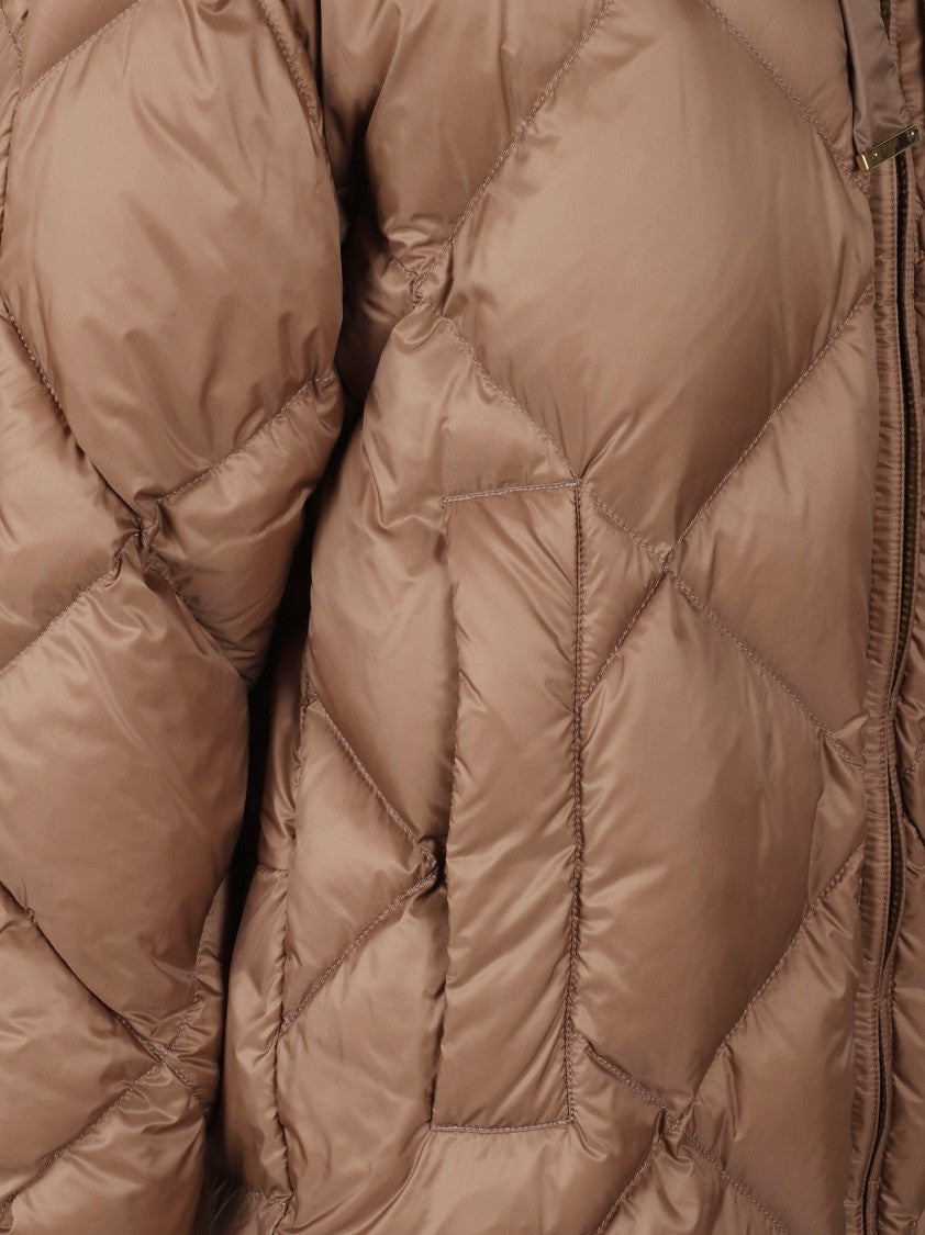 Max Mara Quilted Down Coat With Hood And Three-Quarter Sleeves