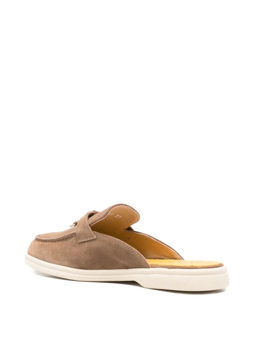 Doucal's Tassel-Embellished Suede Mules