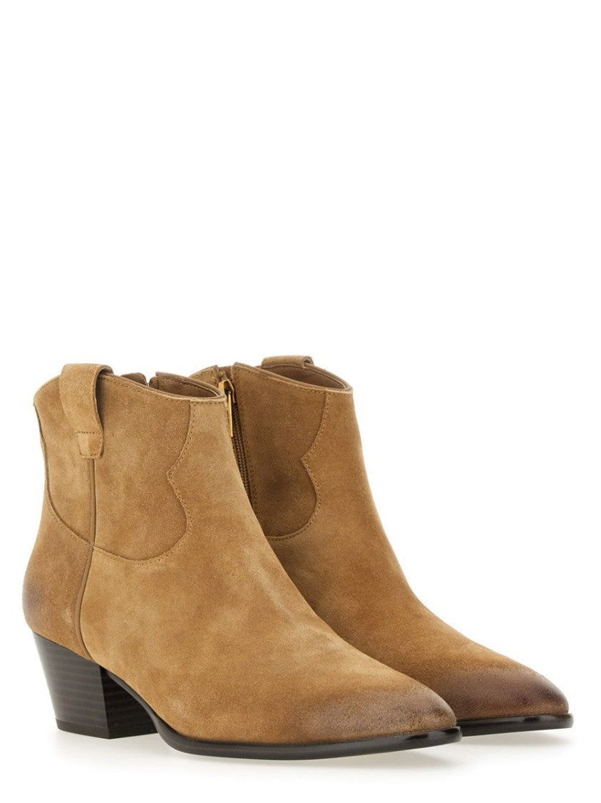 Ash "Hunger" Boots
