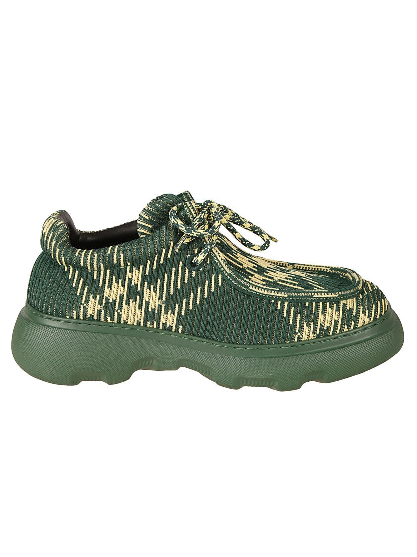 Burberry Textured Green And Beige Flat Shoes