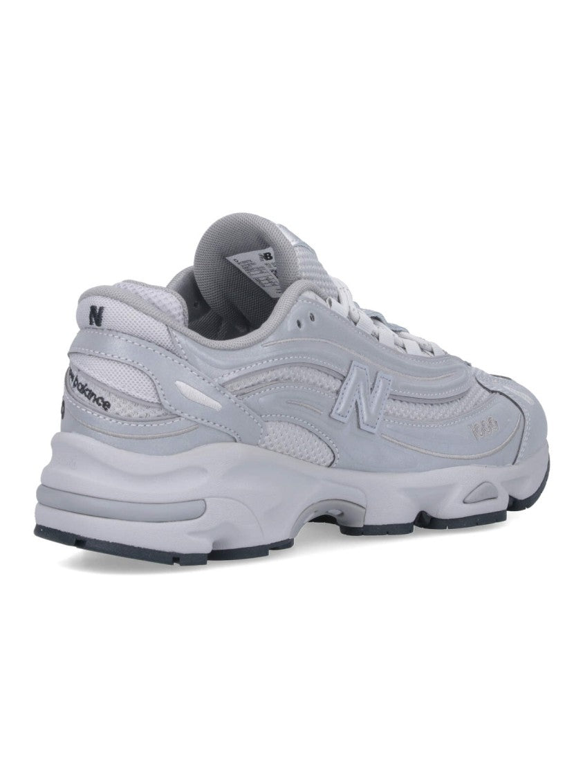 New Balance Round Toe Grey Mesh Sneakers With Textured Rubber Sole