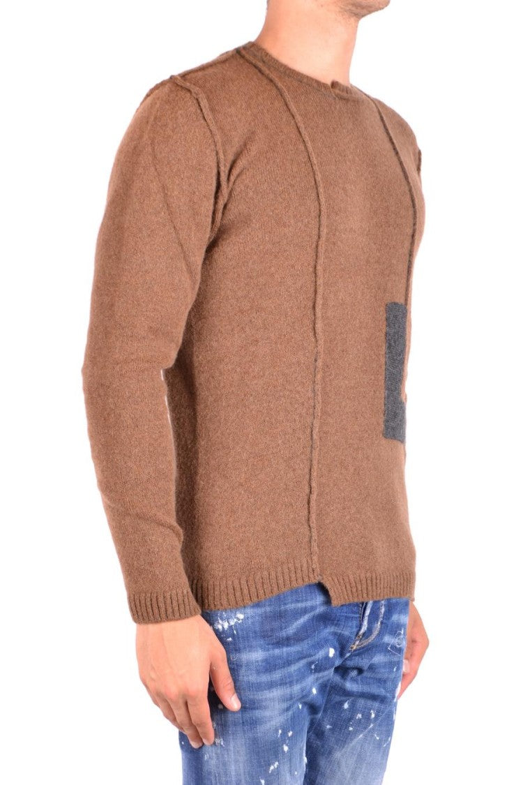 Isabel Benenato Textured Knit Sweater With Geometric Contrast Patch
