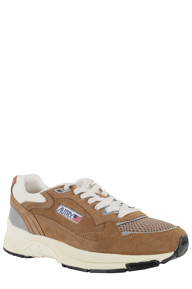 Autry Hyperway Man Sneakers
