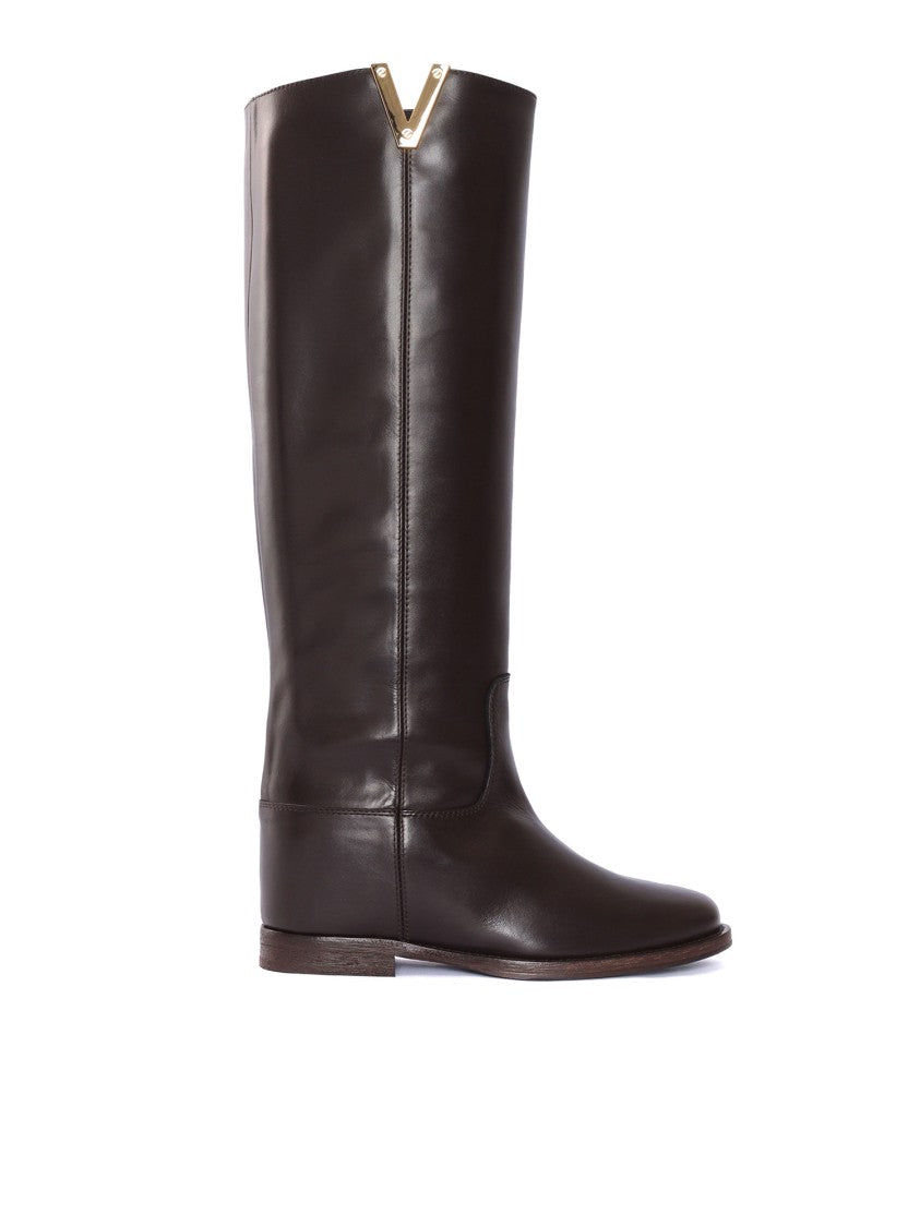 Via Roma 15 Pointed Toe V-Cutout Leather Boots