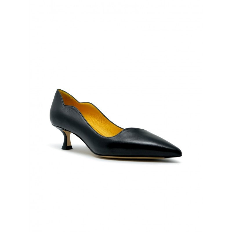 Mara Bini W231003 Naomi Black Leather Pumps