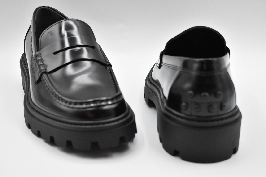 Tod's Black Classic Flats