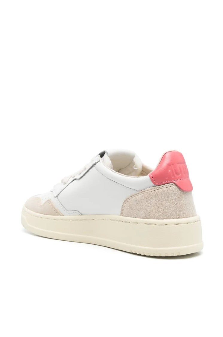 Autry Medalist Low-Top Sneakers With Leather