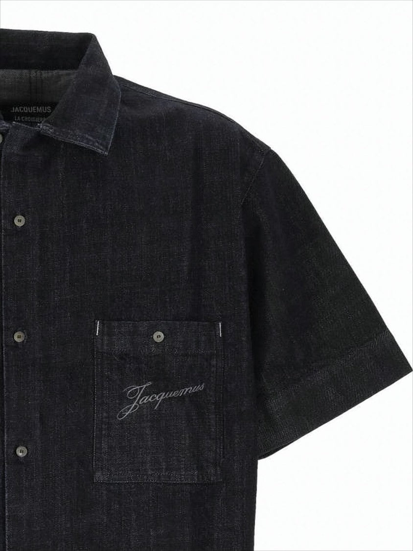 Jacquemus Cropped Boxy Cotton Shirt With Classic Collar And Embroidered Pocket