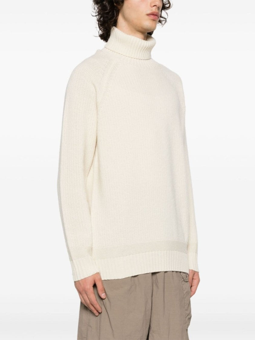 Ten C Classic White Turtleneck Sweater
