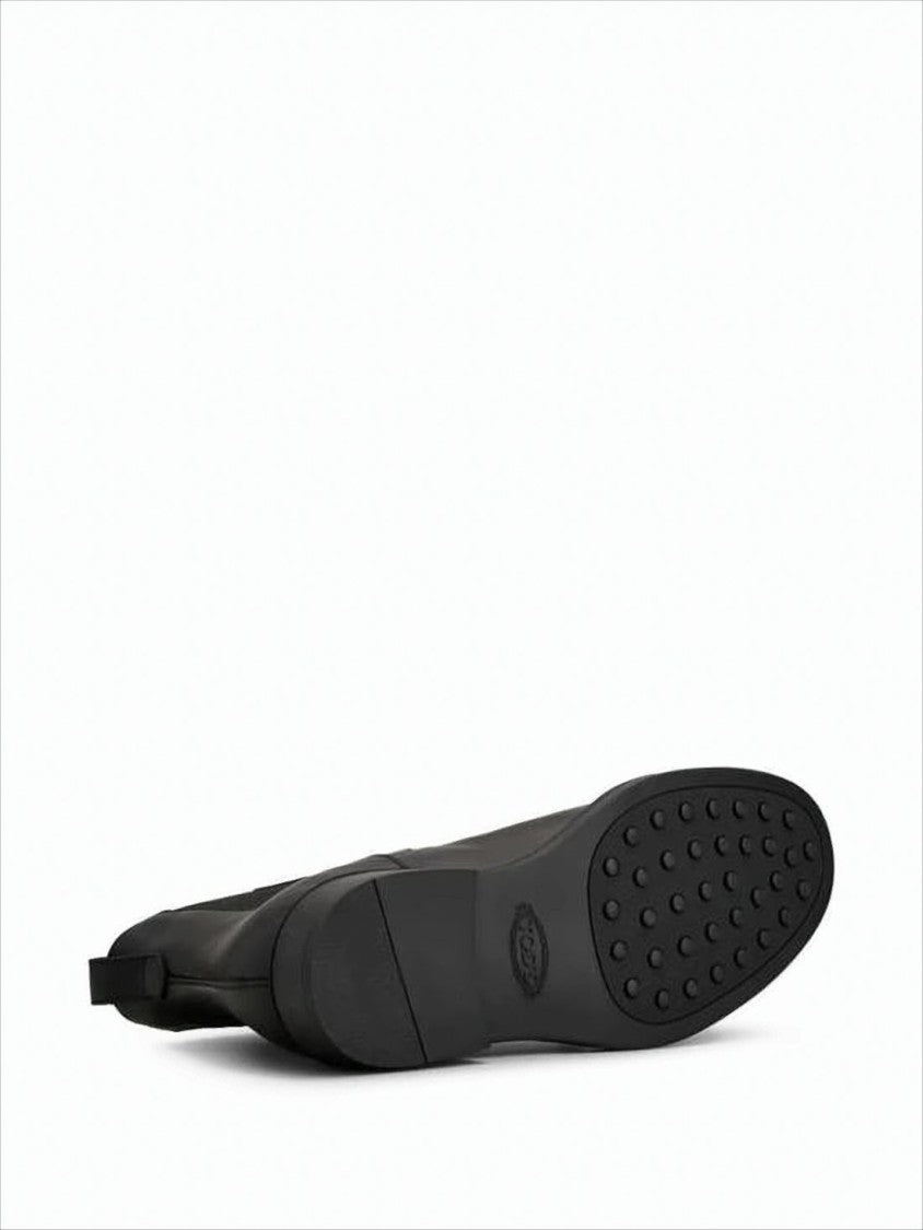 Tod's Black Leather Ankle Boots With Elastic Side Panels And Textured Sole