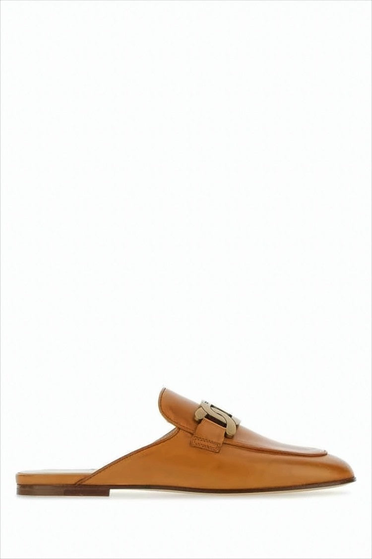 Tod's Leather Mule Slipper With Pointed Toe And Metallic Buckle