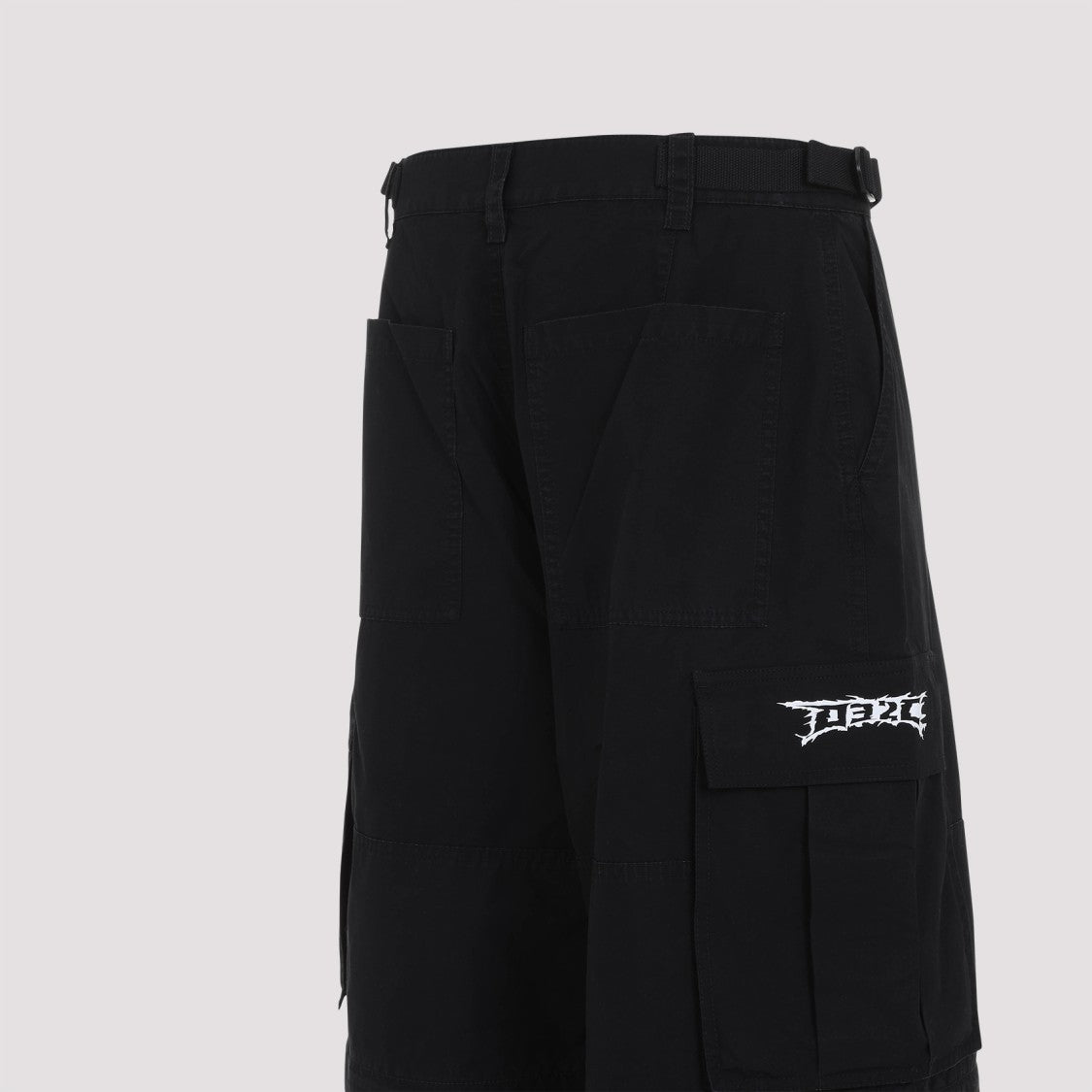 032C Offers Relaxed-Fit Cargo Pants